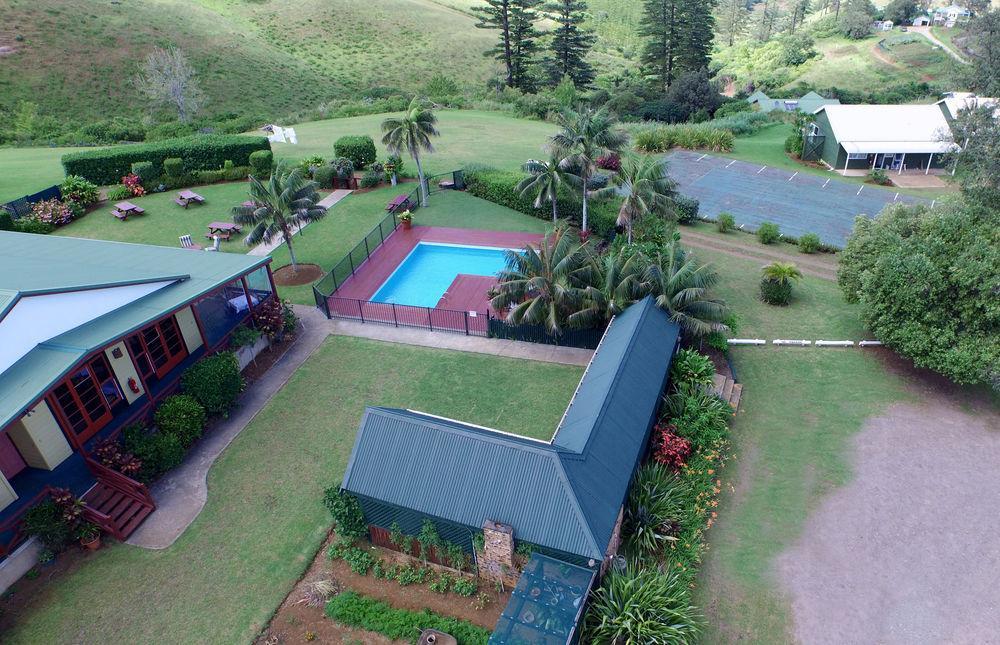Seaview Norfolk Island Hotel Бернт Пайн Екстериор снимка