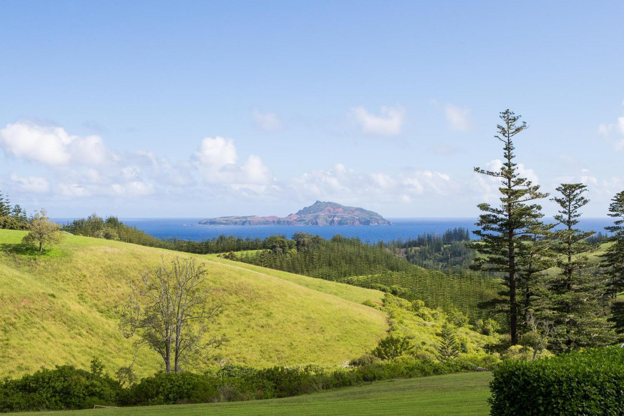 Seaview Norfolk Island Hotel Бернт Пайн Екстериор снимка